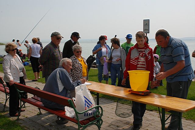 Ábrahámhegyi hagyományos horgászverseny 2010 május 1-én