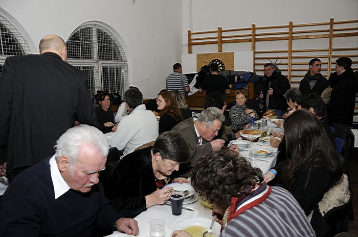 Falusi disznótoros vacsora Ábrahámhegyen 2013. január 26.-án