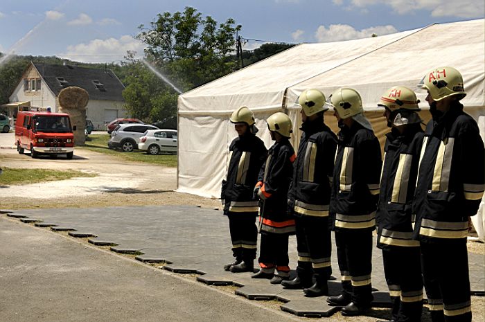 Ábrahámhegyi falunapi és gyermeknapi rendezvények 2014. június 8-án a tűzoltóparkban